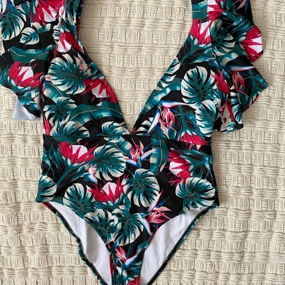 Telaura One Piece Flounce Swimsuit